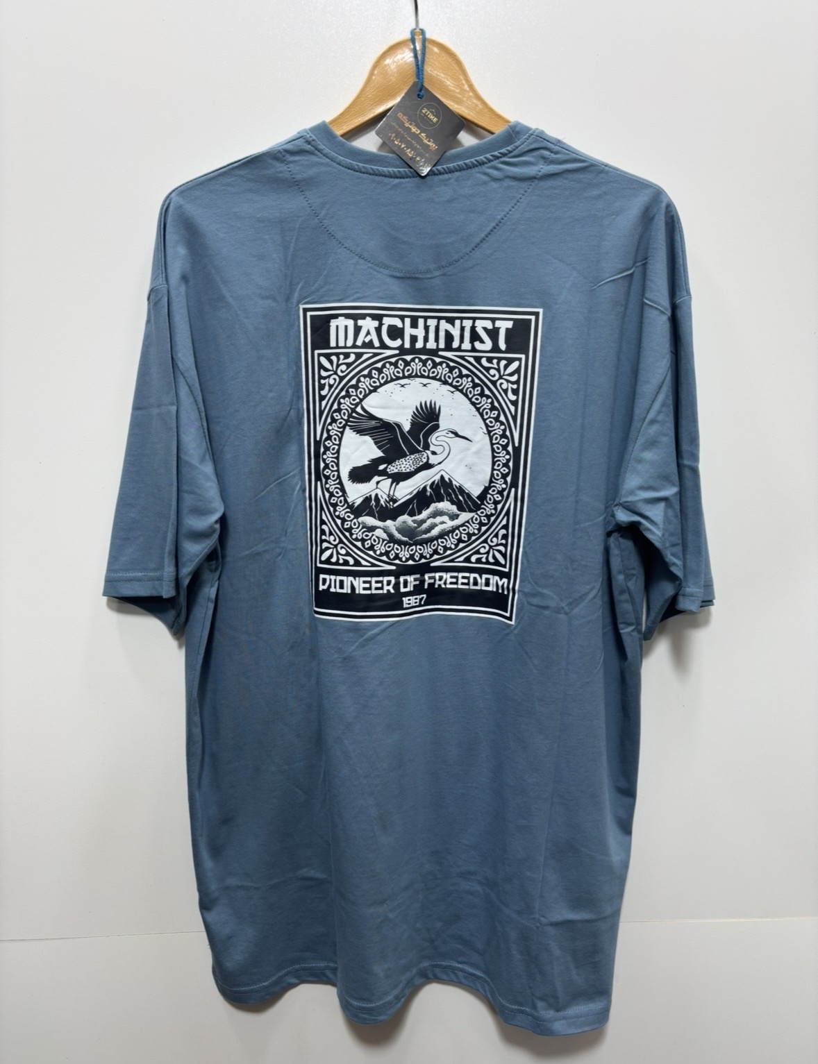 تیشرت لش پنبه ای ماچینیست پشت چاپ